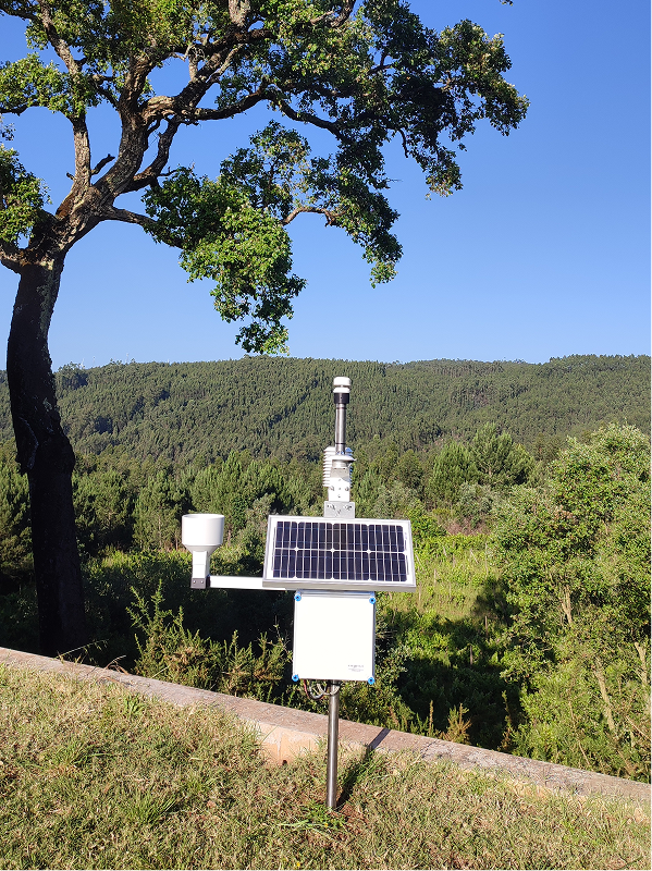 Estação agrometeorológica AmbiAgro instalada na Quinta do Outeiro, Outeiro do Botão, Coimbra